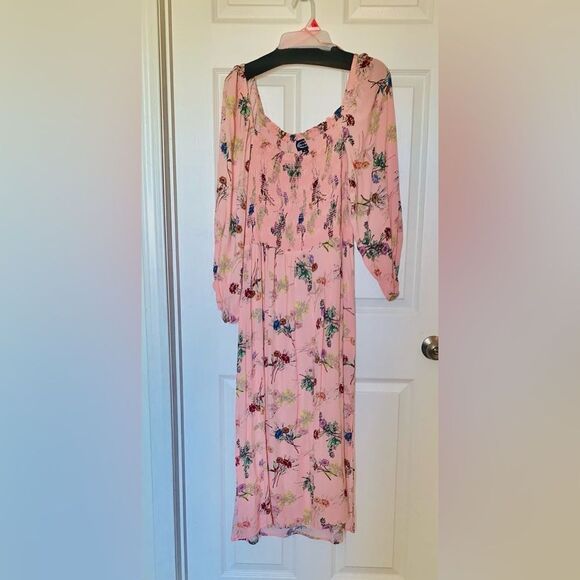 Scoop NYC Floral Long Sleeve Smocked Dress - Pink. P2P 16.5-24”SIZE XL. EUC - Picture 6 of 13